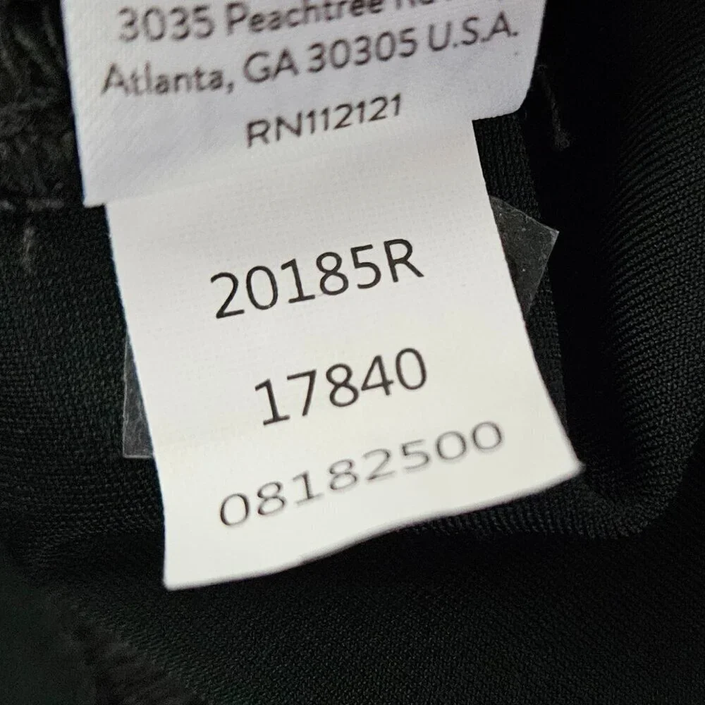 SPANX Faux Leather Camo Legging Matte Black Camo Print L 20185R - Picture 11 of 11